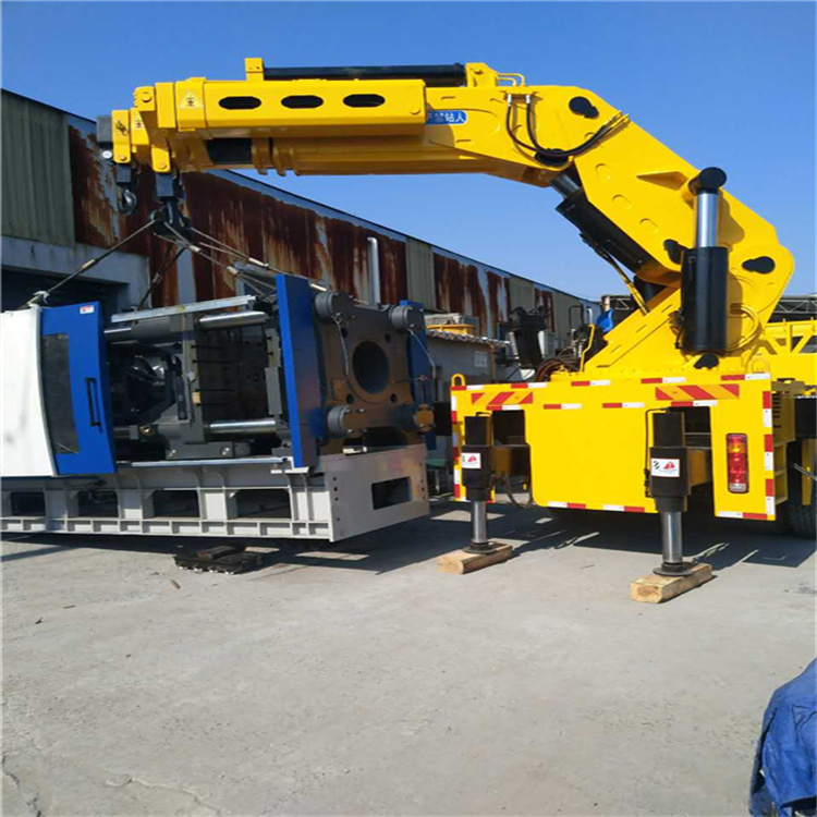 阳原县 大吨位折臂吊出租费用解析：一小时租赁多少钱